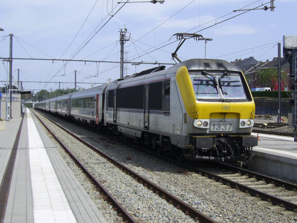 1337 mit IC 538 Eupen - Oostende (Fr,03.06.2011)