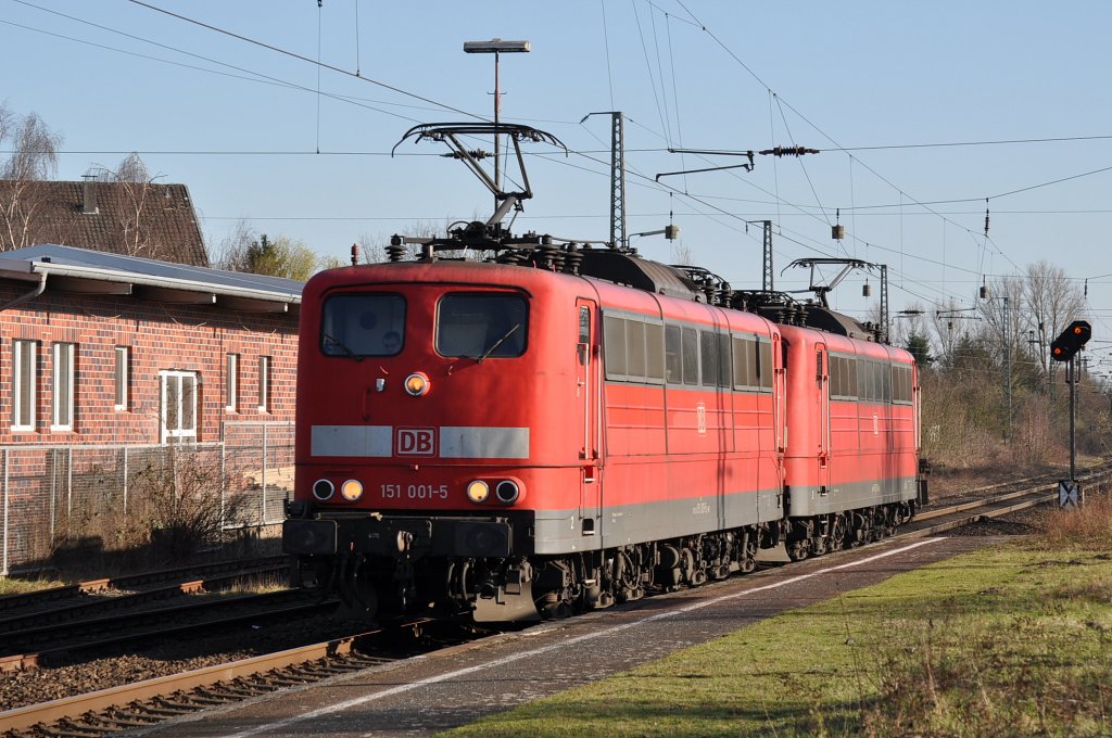 151 001 + 151 012 Friedrichsfeld 19.03.2011