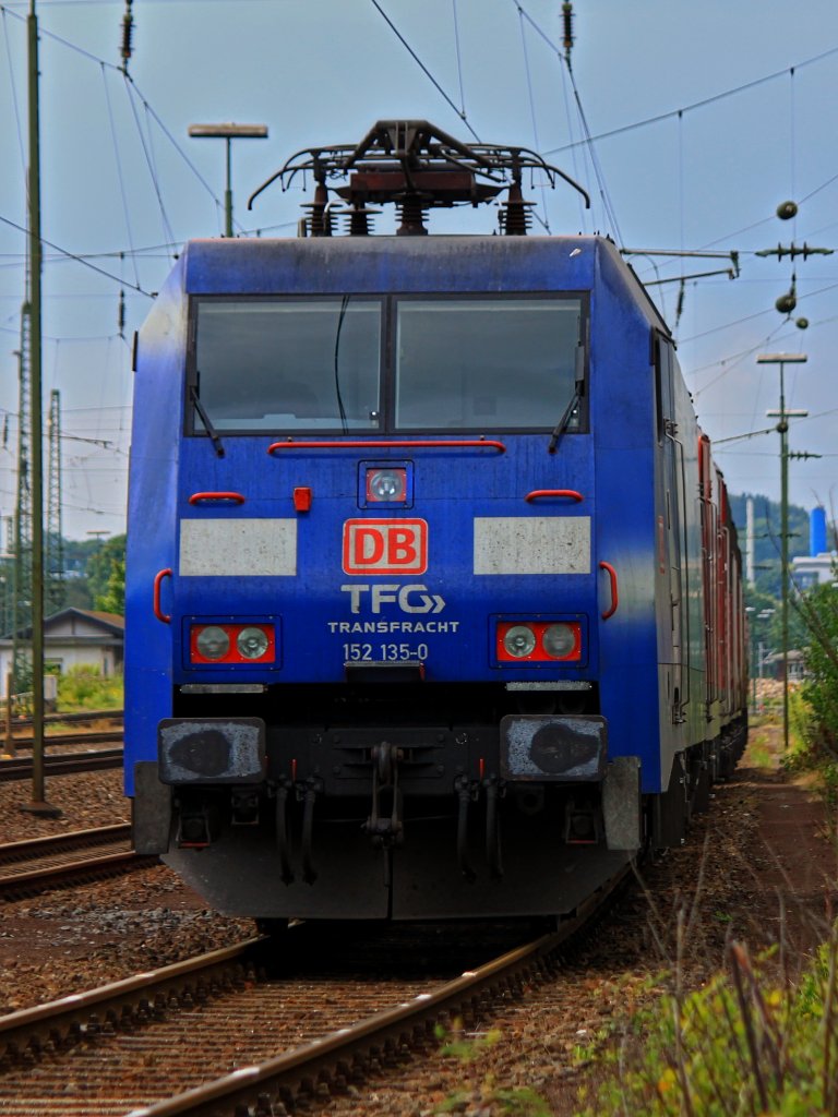 152 135-0  Albatros Express  am 17.07.2012 in Aachen West.