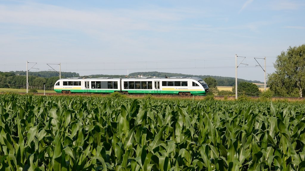 16.07.2011 Vogtlandbahn erreicht in wenigen Minuten den Bf Reichenbach/Vogtland