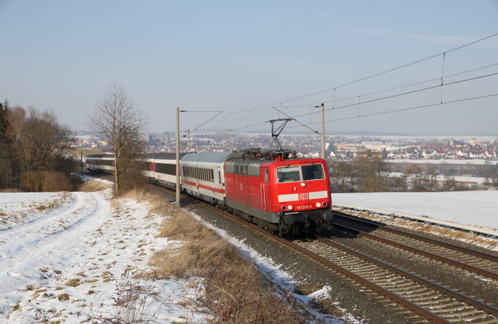 181 218-9 mit IC 187 bei Herrenberg 12.02.2012
