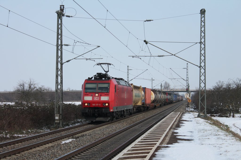 185 117-9 mit KLV in Ringsheim am 13.02.2013