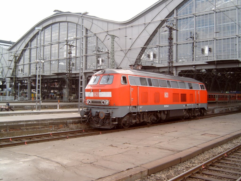 218 254 - Leipzig-Hbf am 23.05.2003 