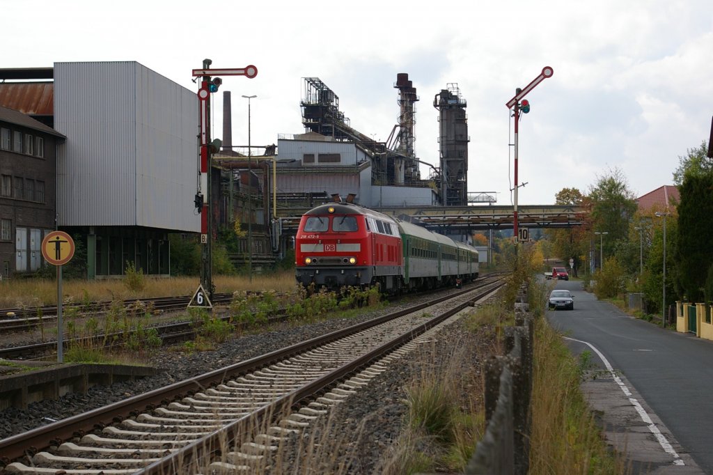 218 472-9 mit RE 353 Nrnberg-Prag am 07.10.2009 in Sulzbach-Rosenberg Htte.