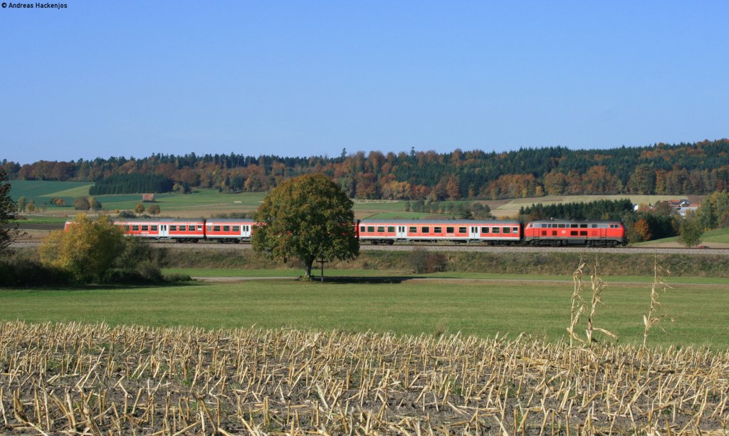 218 496-8 mit dem RE 22304 (Neustadt(Schwarzw) bei Deilingen 21.10.12