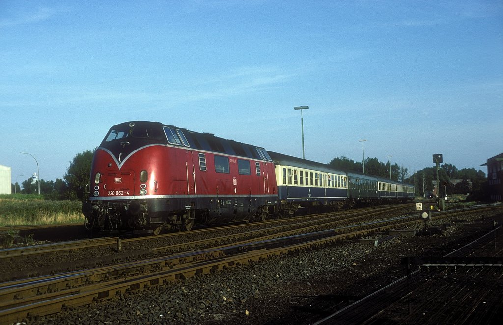 220 062 Cuxhaven 30.08.83 (automatically translated, Powered by Google) 