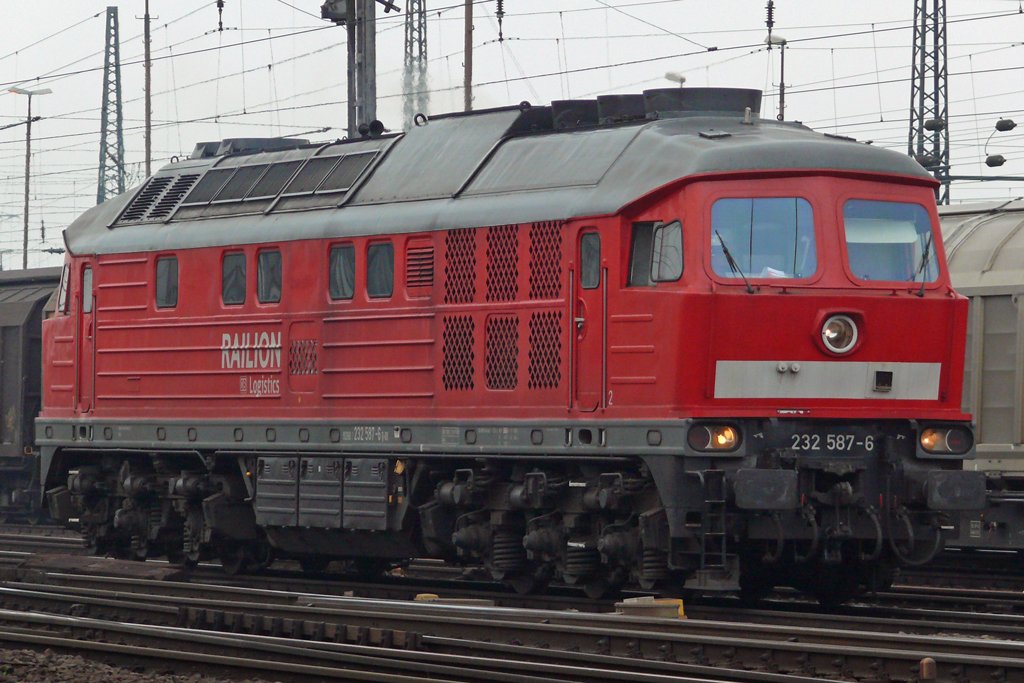 232 587-6 in Oberhausen-West 6.2.2010  