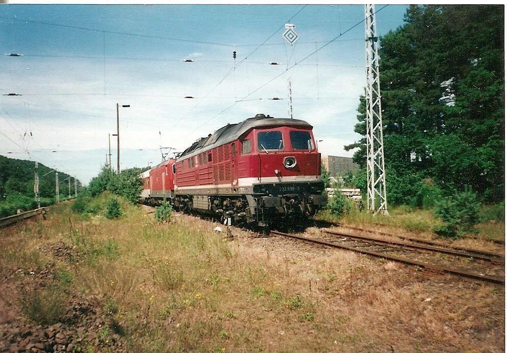 232 598 auf dem einzigen genutzten Abstellgleis in Binz im Juli 1999.
