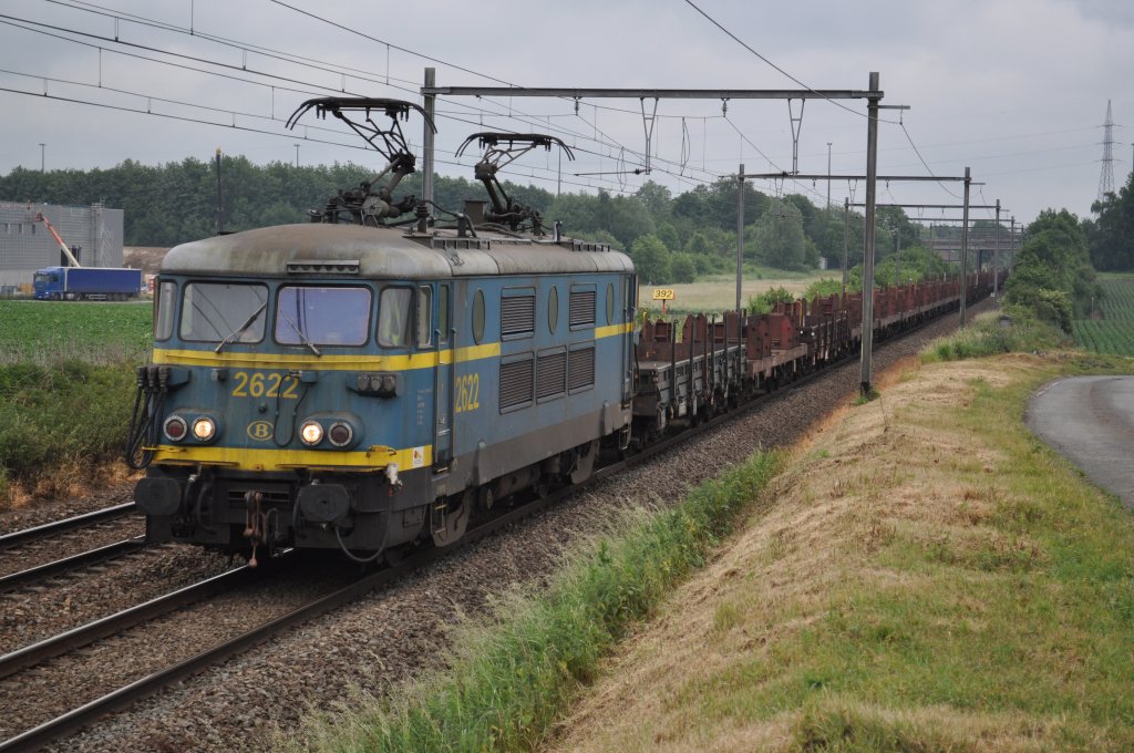 2622 bei Familleureux. Aufgenommen am 31.05.2011