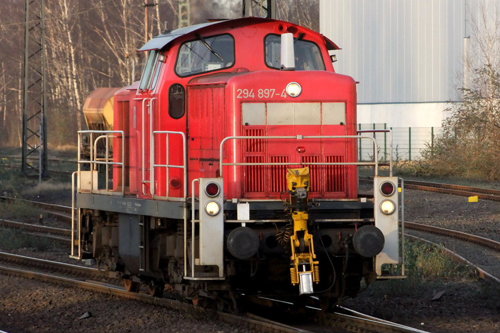 294 897-4 in Recklinghausen-S�d 27.1.2012  