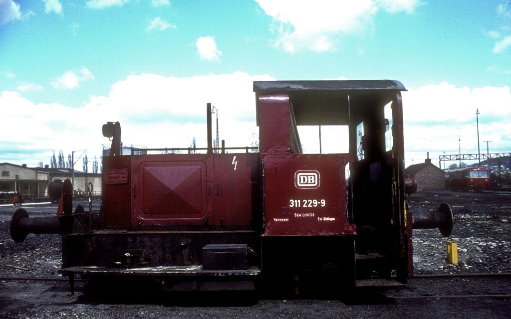 311 229 Northeim 22/04/76 (automatically translated, Powered by Google) 