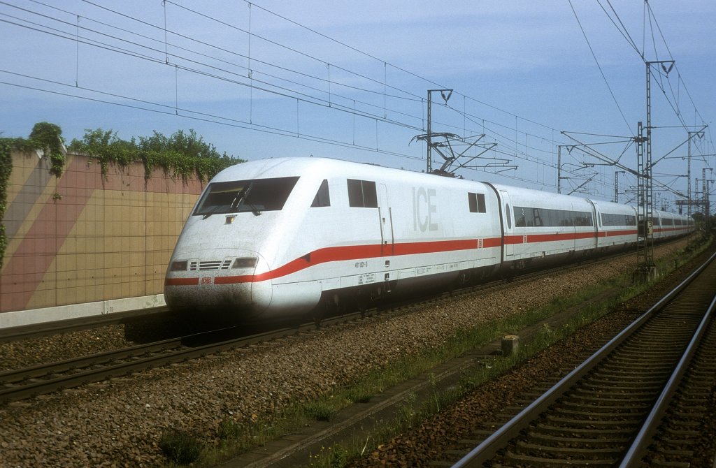401 001 Neulussheim 22:05:01 (automatically translated, Powered by Google) 