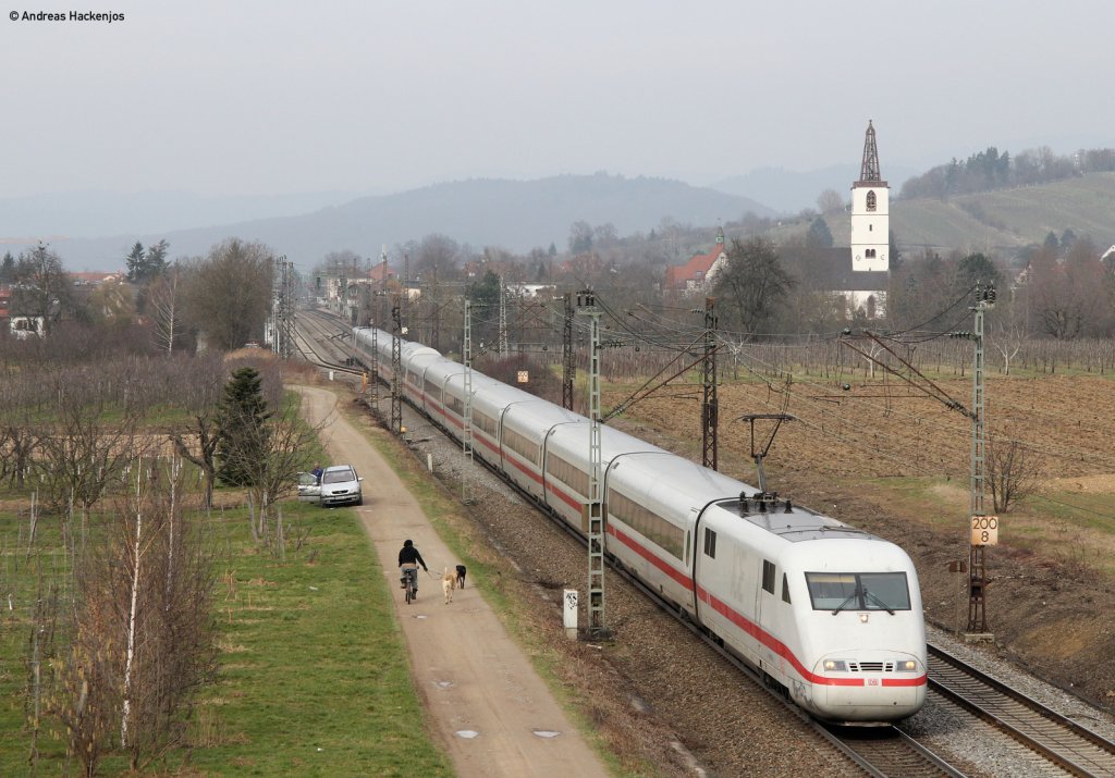 401 003-9  als ICE 871 (Berlin Ostbahnhof-Basel SBB) beiD enzlingen 19.2.11