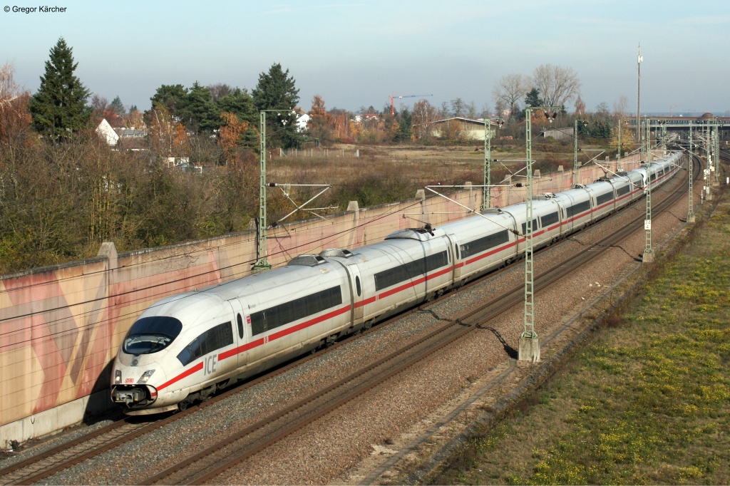 403 021  Krefeld  und 403 009  Aalen  als ICE 515 (Dortmund-Mnchen) bei Neuluheim. Aufgenommen am 22.11.2012.