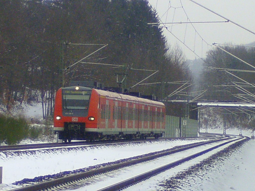 425-138 als RE 23042 am 28.01.10 in Kirkel bei Homburg (S))
