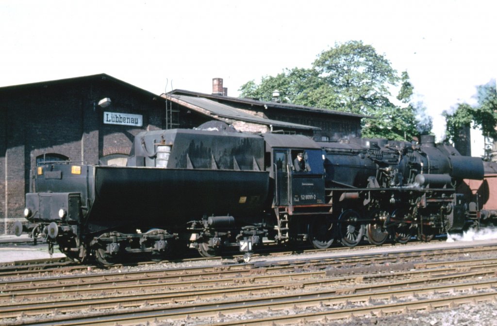 52 8091-2 Lbbenau, Rangierdienst im Mai 1977