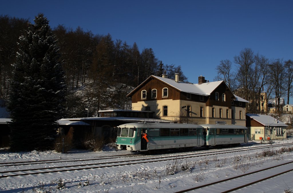 772 367 und 772 312 rangieren am 20.12.09 im Bahnhof Annaberg-Buchholz Sd.