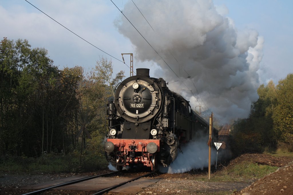 95 1027 auf der Rbelandbahn am 17.10.2010.
