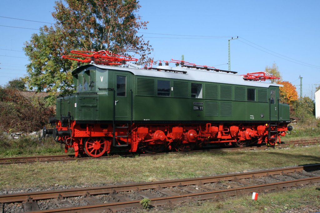 Am 09.und10.10.2010 fand im Eisenbahnmuseum Weimar der Saisonausklang statt.Mit dabei war E04 11.10.10.2010.