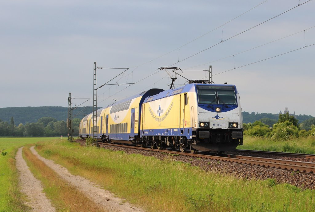 Am 9.Juni 2013 war ME146-18 mit einem ME bei Burgstemmen auf dem Weg von Uelzen nach Gttingen. Im Hintergrund sieht man die bekannte Marienburg.