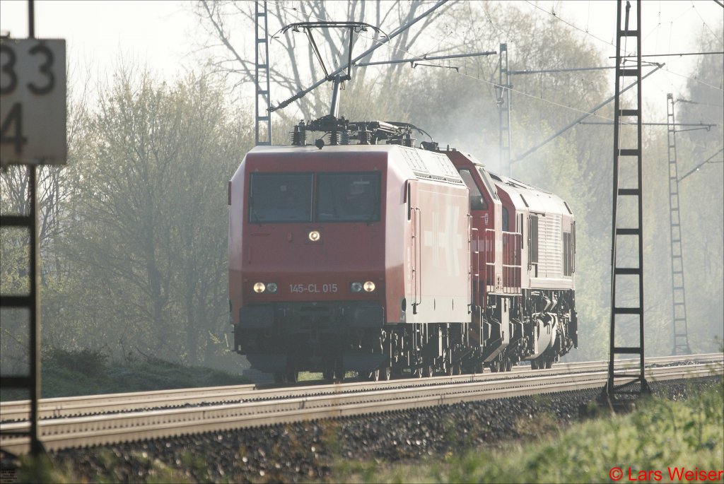 BR 145-CL 015 der HGK zieht zwei Dieselloks der HGK in Richtung Dortmund