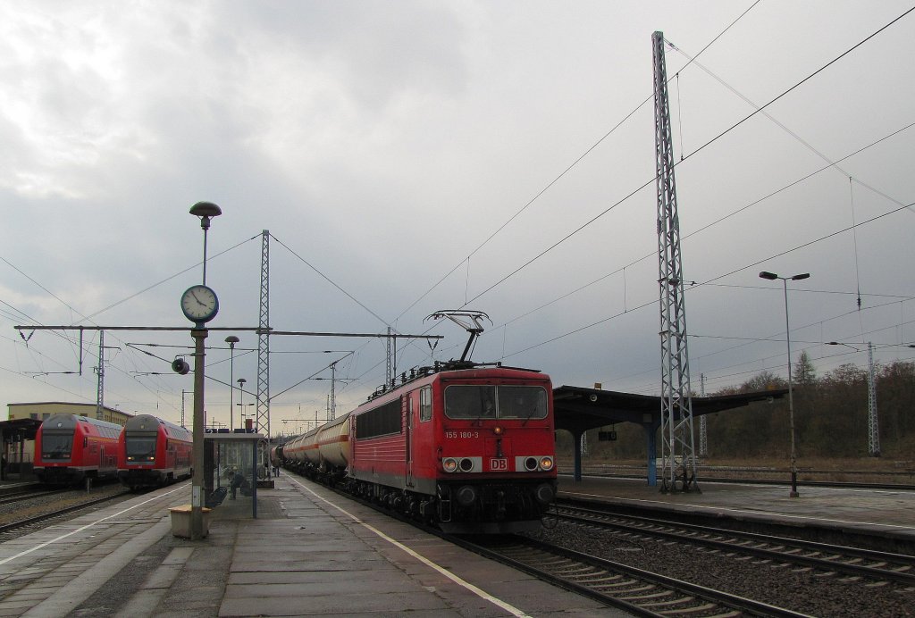 Db 155 180 3 Mit Einem Gemischten Güterzug Richtung Halle S Am 12 04