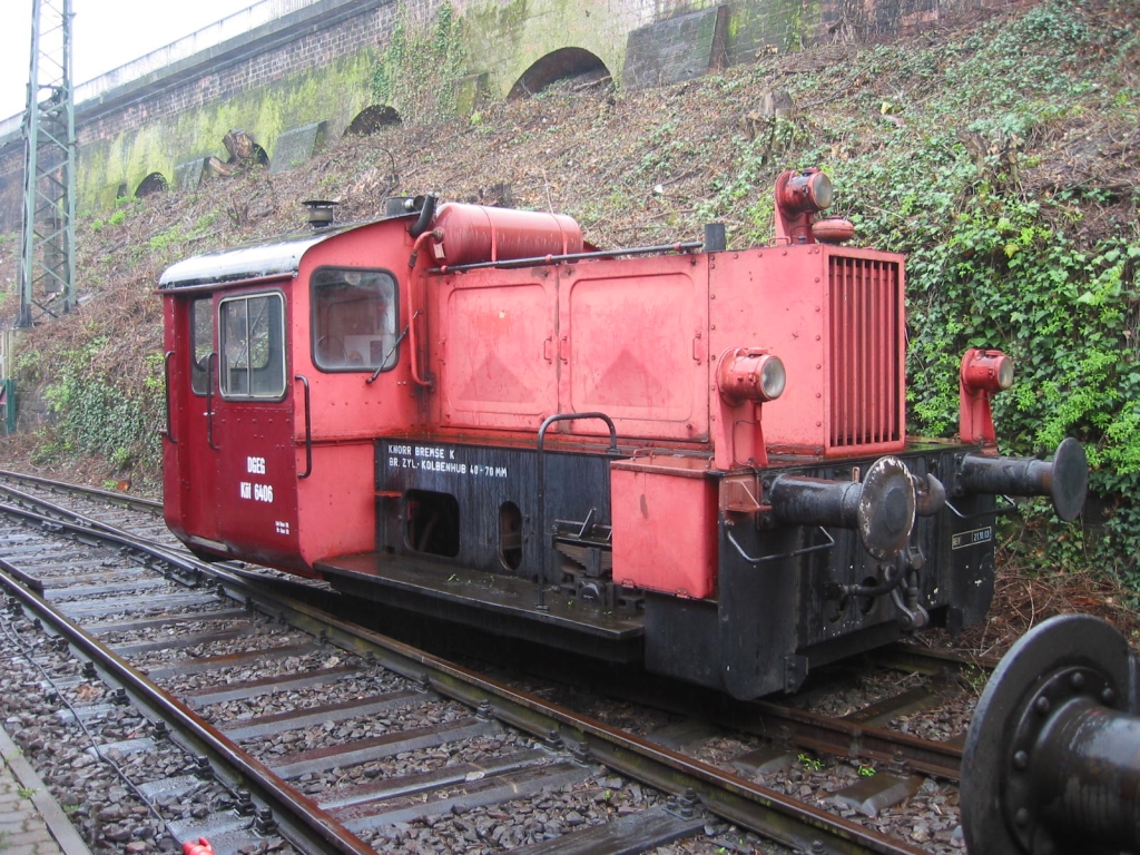 DGEG Kf II 6406 steht 24/4/2005 im Eisenbahnmuseum Neustadt an der Weinstrae.