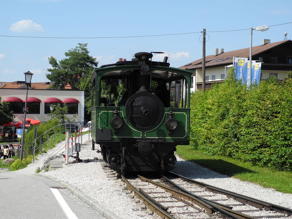 Die Chiemseebahn am 06.07.11 beim Umsetzen am Priener Bf