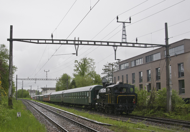 Die E 3/5 der MThB am 2. Mai 2010 am Schluss des Pendelzuges Altnau - Konstanz in Kreuzlingen-Hafen.