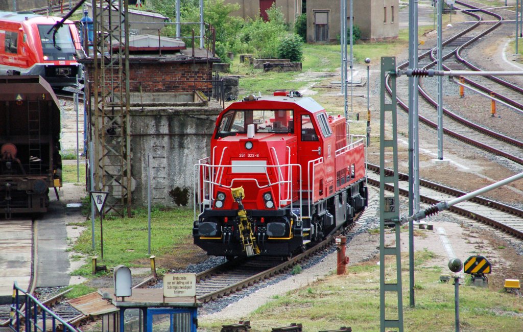 Die Gravitas sind mittlerweile in Saalfeld(Saale) heimisch geworden. 261 022 steht am 18.06.11 im dortigen Bw.