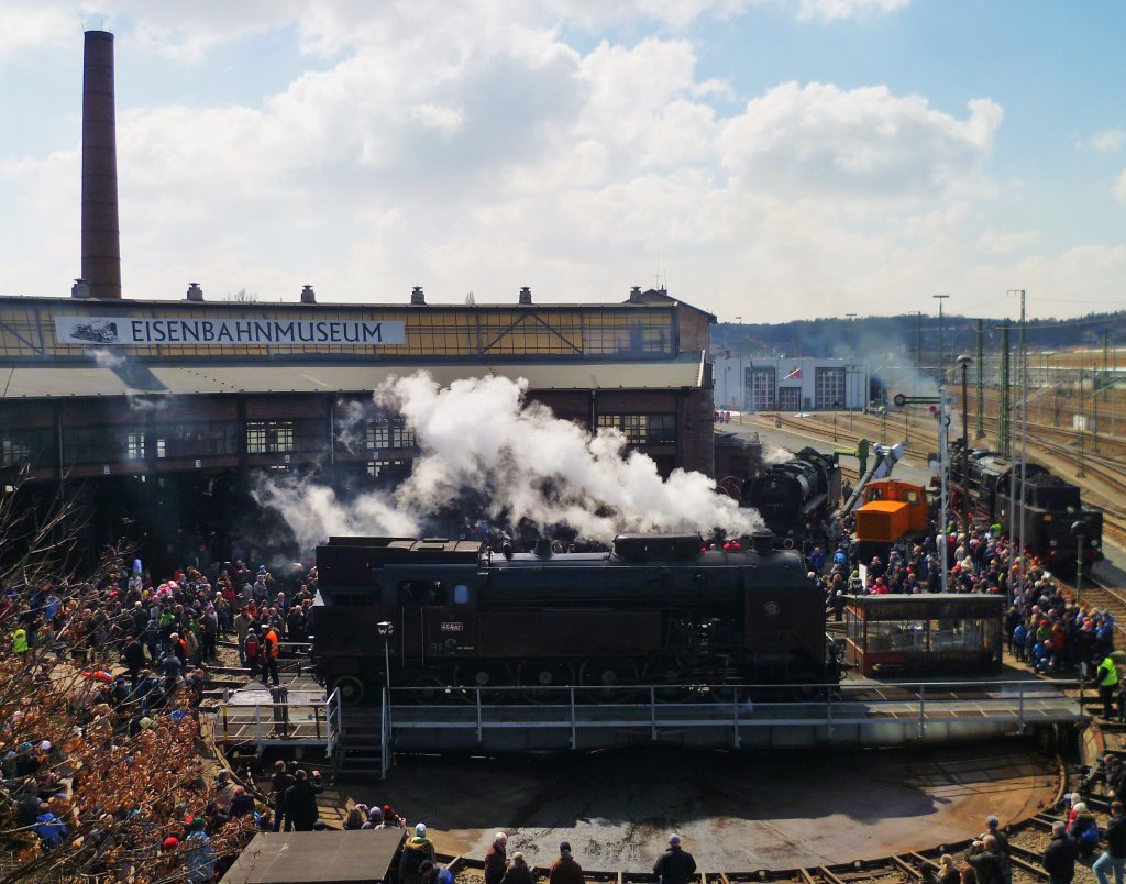 Die Tschechische 464 102 war zusehen beim 5.Dresdner Dampfloktreffen am 07.04.13.
