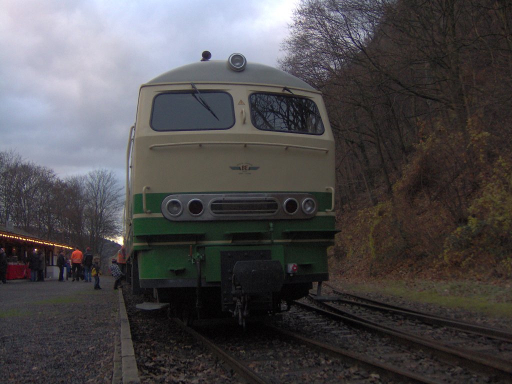 Diesel D5 Brohltalbahn the front. (automatically translated, Powered by Google)