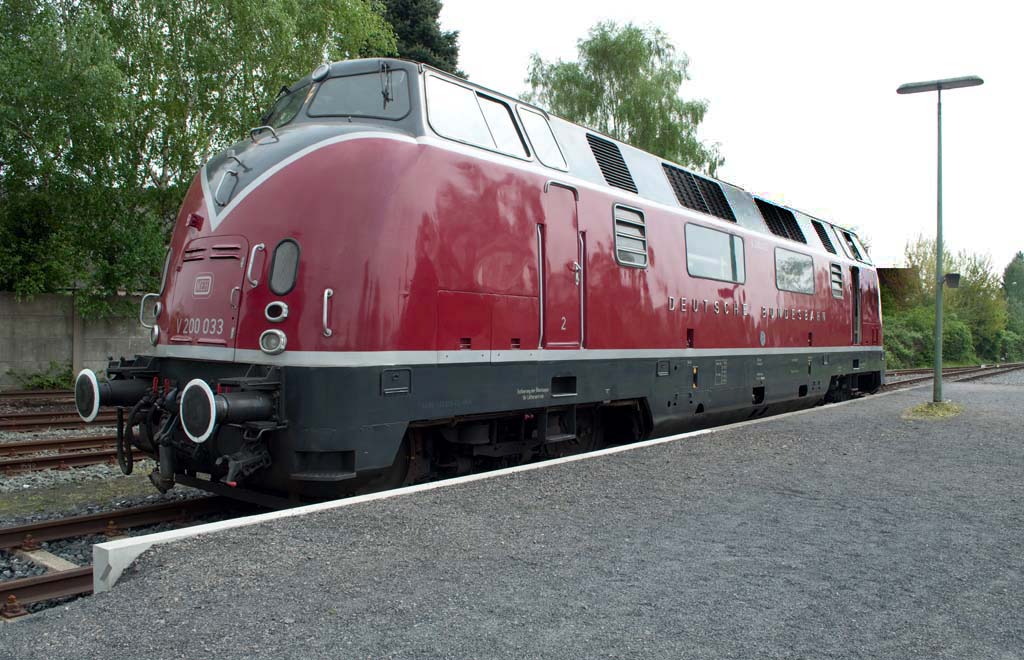 Diesellok V 200 033 Aufganommen am 2.5.10 Tag der Hammer eisenbahnfreunde - Hamm-Sd. (leider bei grauem Himmel!)