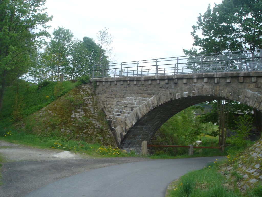 Ehemalige Bahnstrecke Selb Wunsiedel Holenbrunn. Viadukt bei