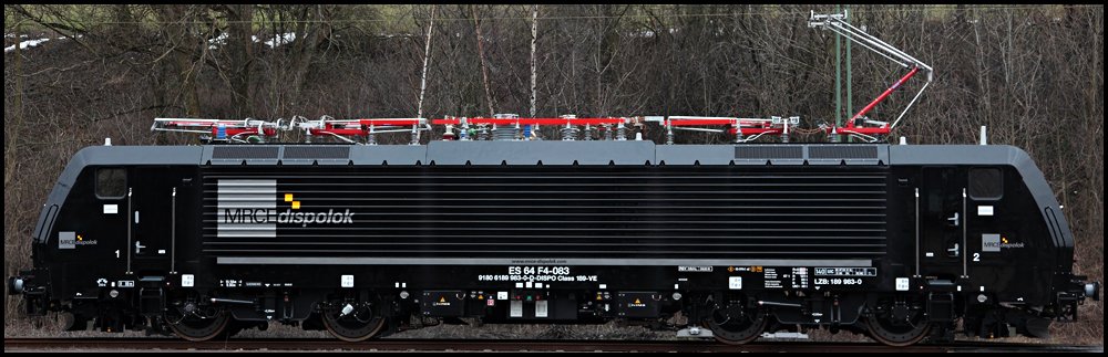 ES64F4-083 (9180 6189 983-0 D-DISPO) Class 189-VE steht in Laufach. (14.03.2010)