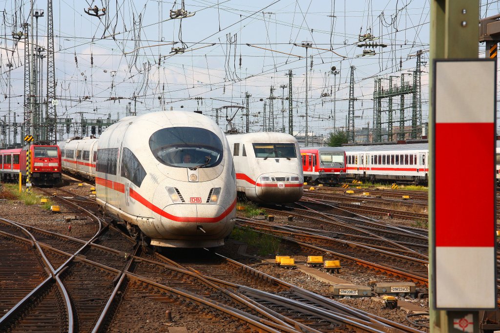 Frankfurt Hbf : 146 + 403 + 401 + 628 am 11/07/2013