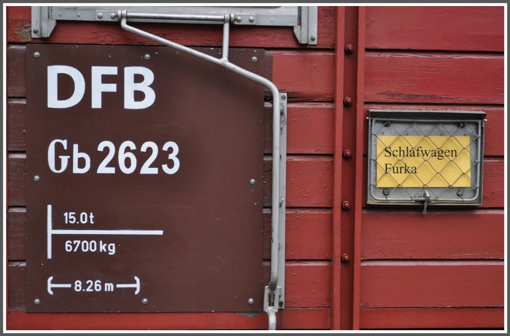 Fr die freiwilligen Helfer brauchts eine Schlafgelegenheit im Bahnhof Furka. (21.07.2011)