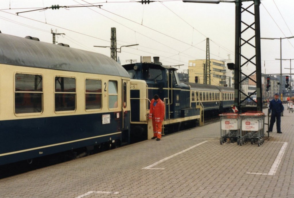 Hauptbahnhof Wrzburg 1990