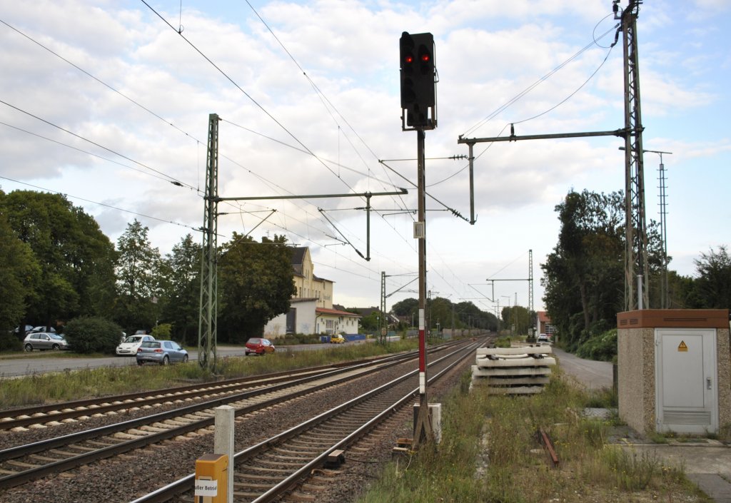 Hauptsignal bei Hmelerwald zweigt rot. Foto vom 15.09.2011.