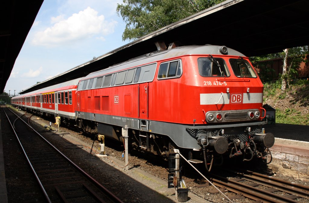 Hier 218 474-5 mit RE14067 von Hannover Hbf. nach Bad Harzburg, dieser Zug stand am 22.5.2011 in Bad Harzburg.