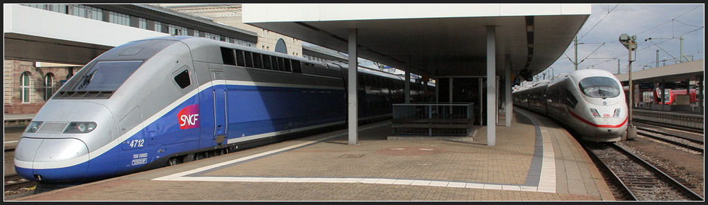 Hochgeschwindigkeitsverkehr SNCV und DB - 

Begegnung eines TGV-Duplex und eines ICE 3 im Mannheimer Hauptbahnhof. 

12.07.2012 (M)