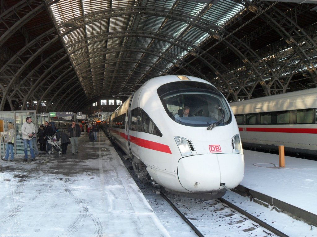 ICE-T am 21.12.09 im Leipziger Hbf auf Gleis 12.