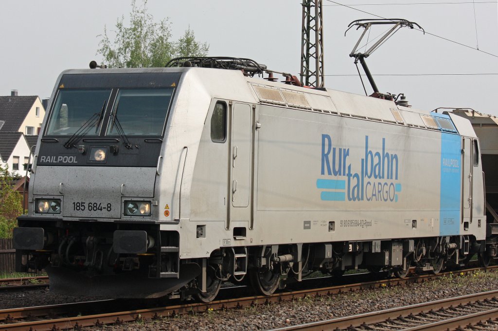 Lokportrait von Railpool/RTB 185 684.Aufgenommen am 2.5.12 bei der Abfahrt in Ratingen-Lintorf.