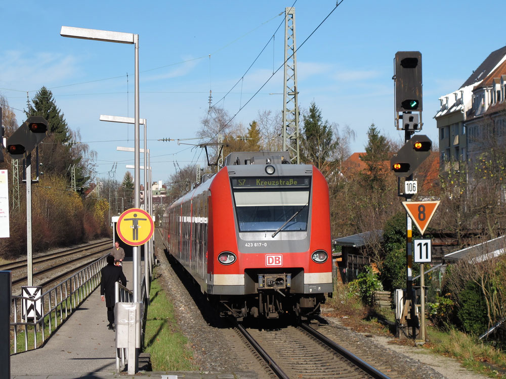 S Bahn Von Aying Nach München