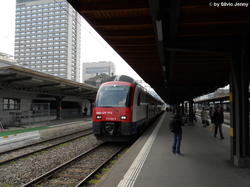 RABe 514 024-9 am 8.4.2010 in Zrich-Oerlikon.