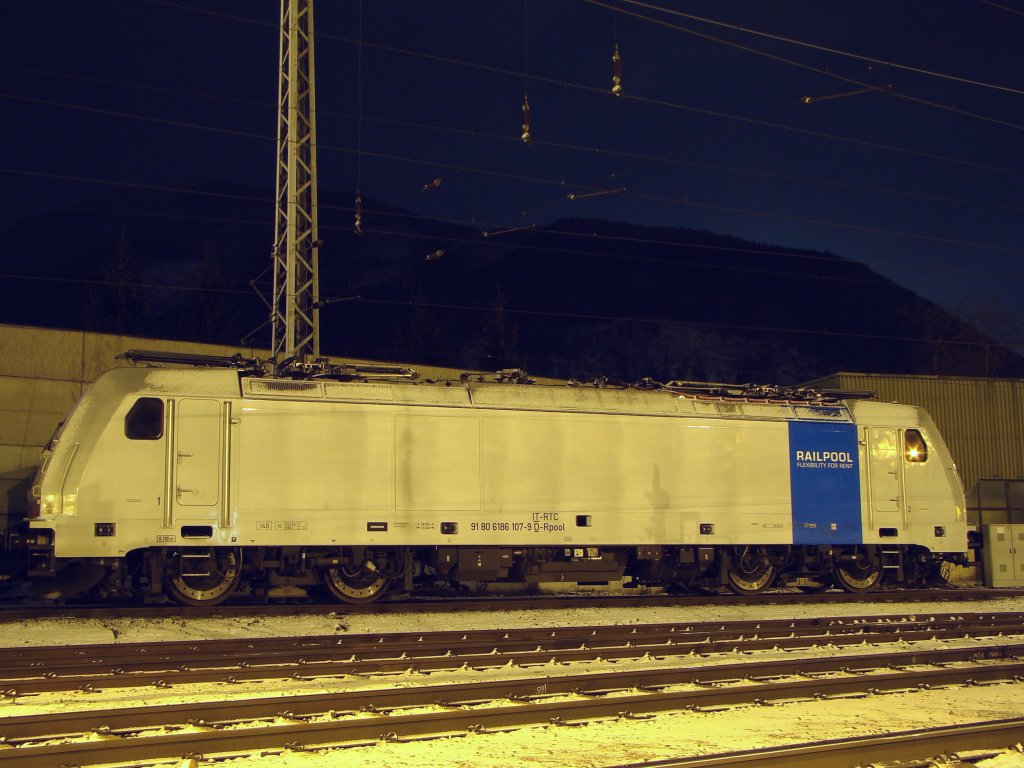 RAIL POOL 186107-9 in Kufstein.02.01.2010 (automatically translated, Powered by Google)