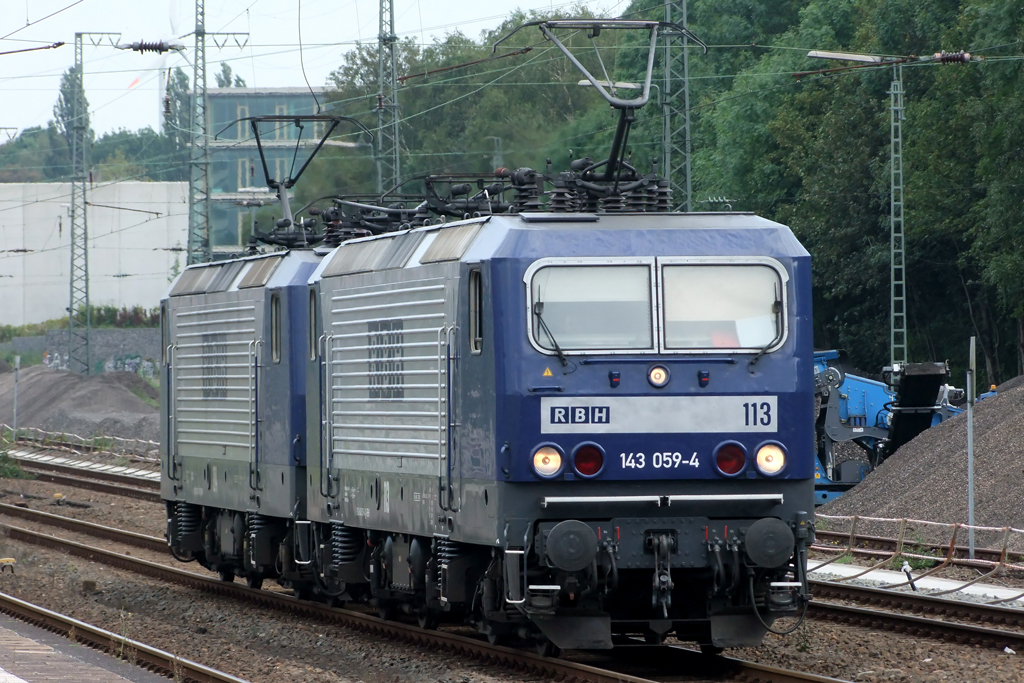 RBH 113 (143 059-4) in Recklinghausen 26.8.2011