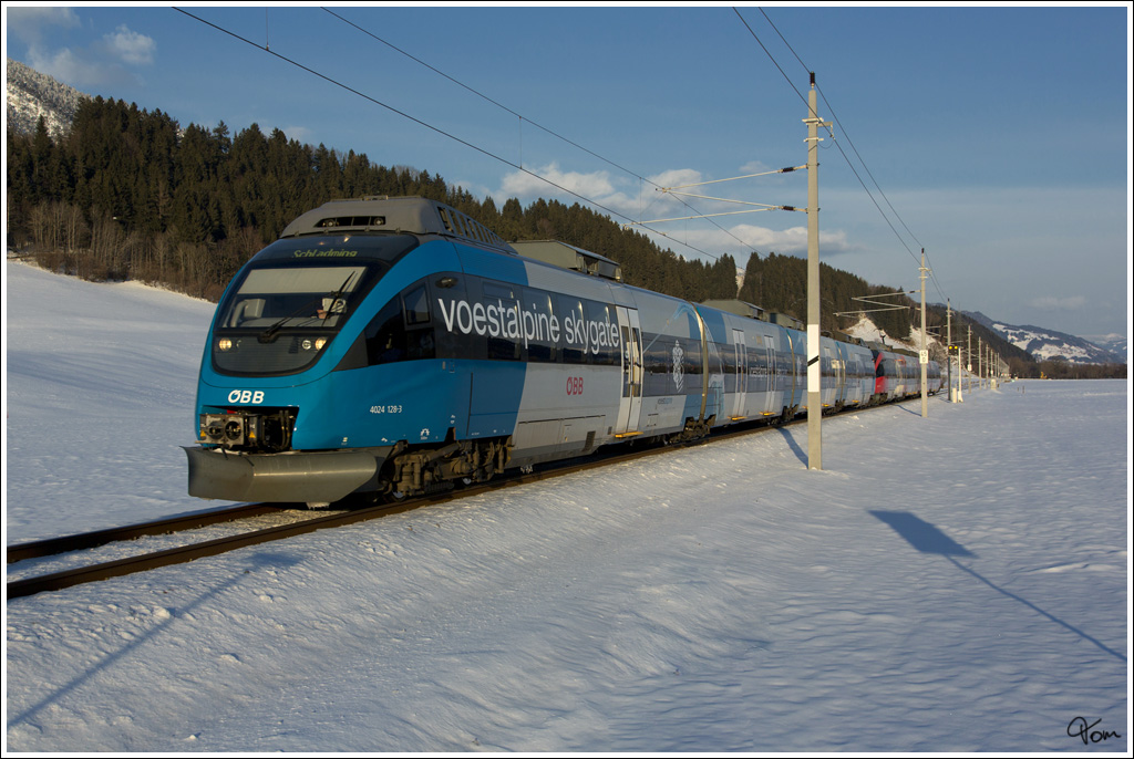 Rhapsody in Blue IV - 4024 128  Voestalpine skygate  Talent fhrt als Shuttlezug bei der Alpine Ski WM 2013 von Haus im Ennstal nach Schladming. 
Lehen 10.2.2013