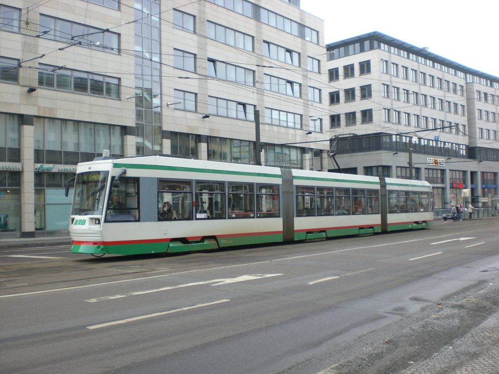 Stra�enbahnlinie 8 nach Neust�dter See am Hauptbahnhof.(18.2.2010) 