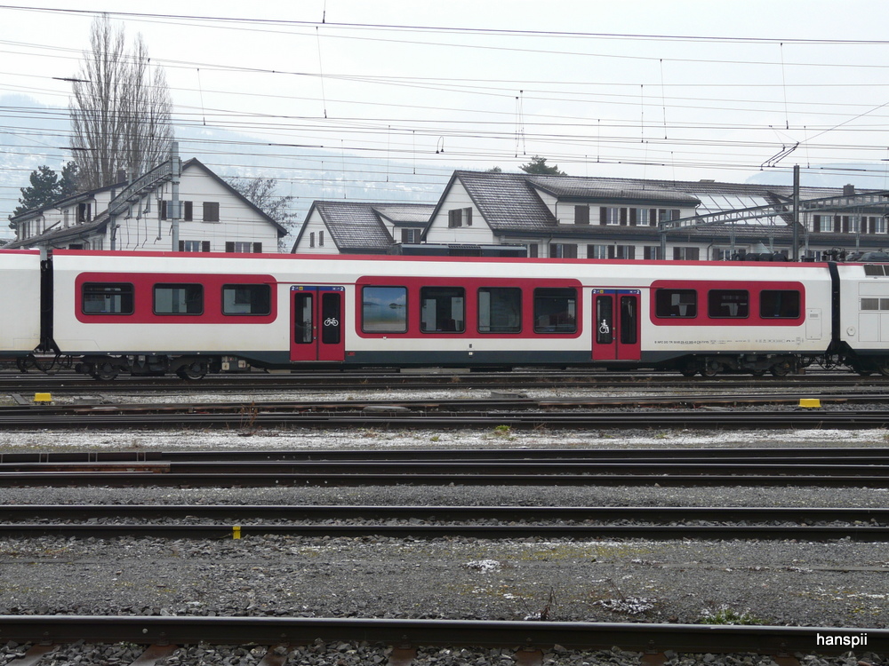 travys / SBB - Personenwagen  2 Kl . B 50 85 29-43 385-8 im Depotareal des Bahnhofs Biel am 17.03.2013